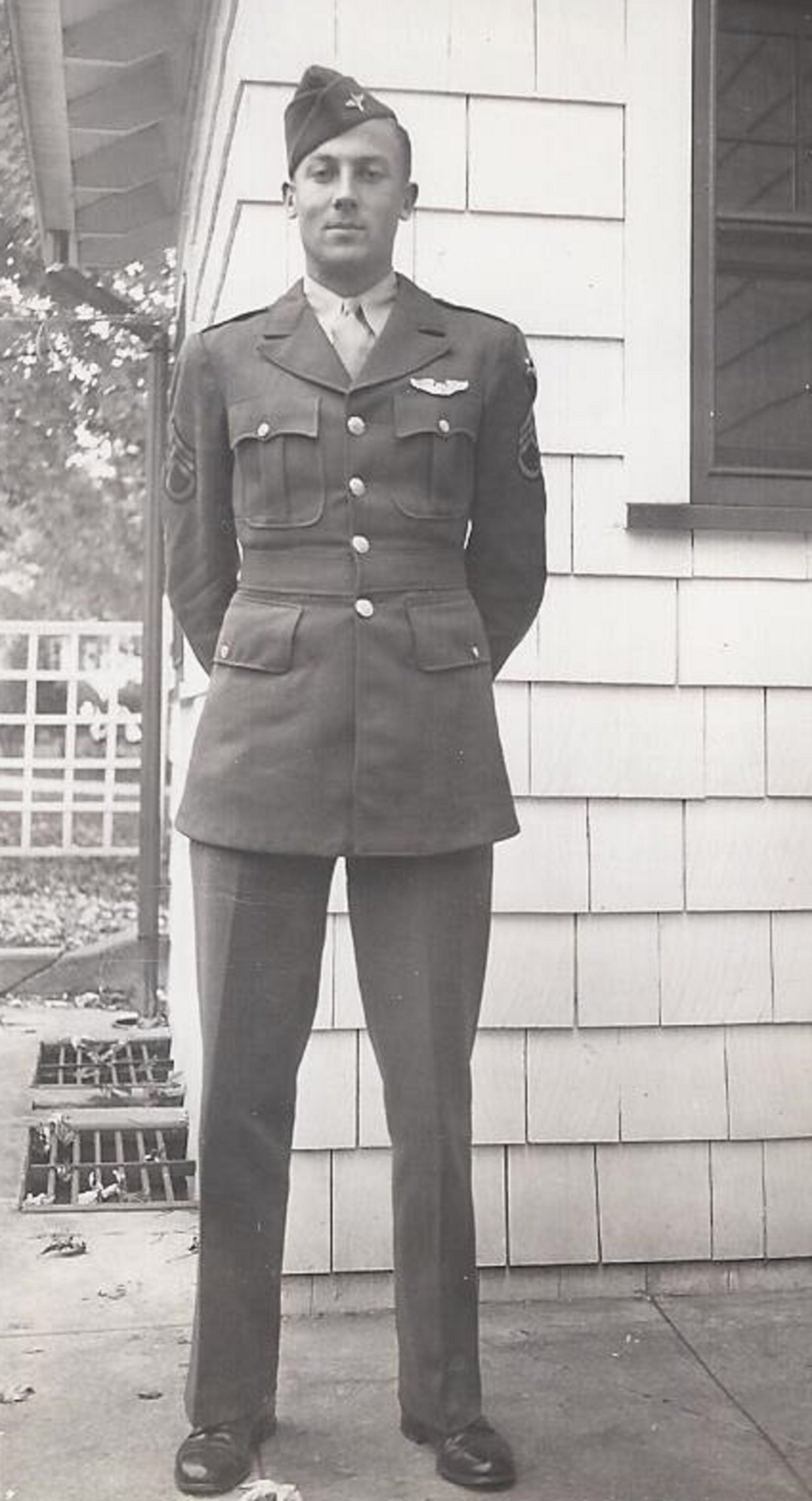 Winfield C Goulden. Army Air Corp  1943.jpg